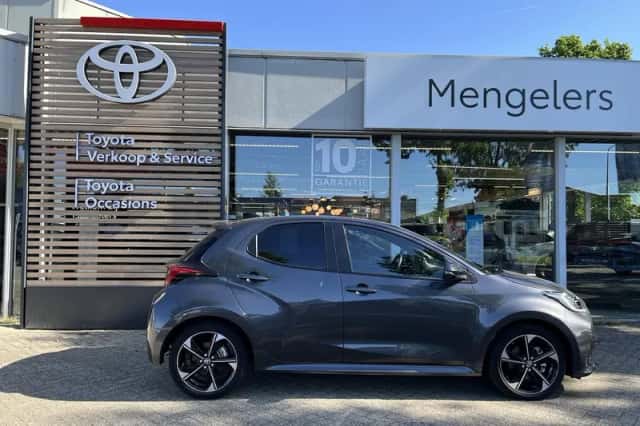Toyota Yaris (2025) thumbnail 5