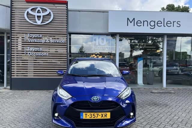 Toyota Yaris (2023) thumbnail 6