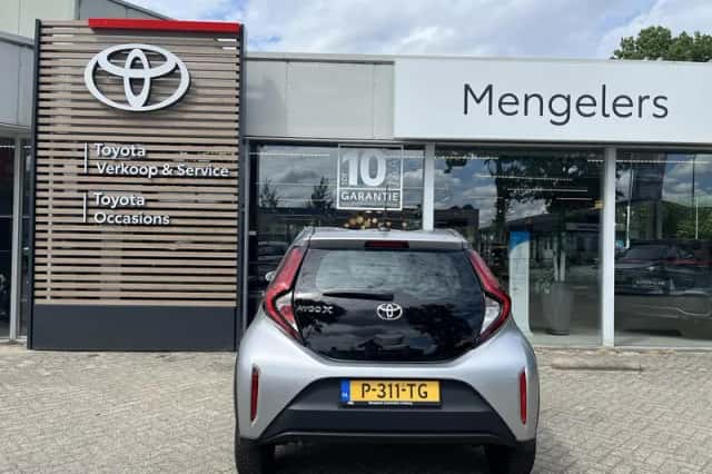 Toyota Aygo (2022) thumbnail 4
