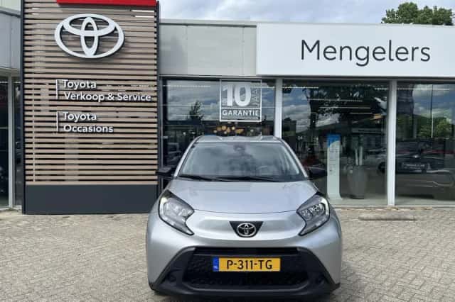 Toyota Aygo (2022) thumbnail 6
