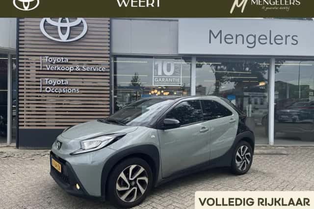 Toyota Aygo (2024) thumbnail 1
