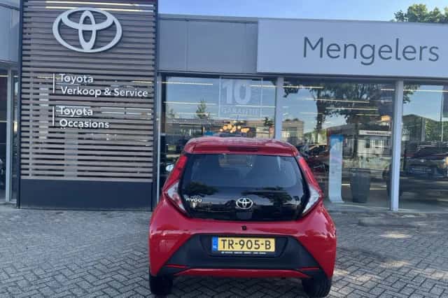 Toyota Aygo (2018) thumbnail 4