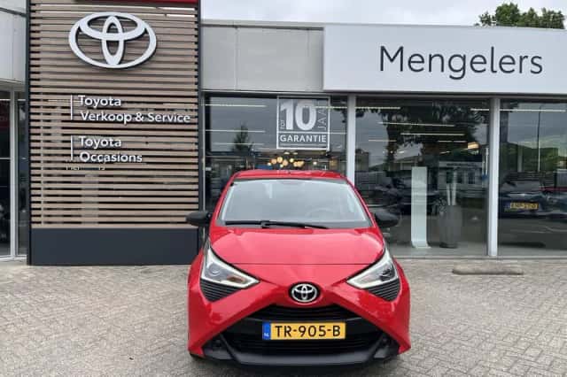 Toyota Aygo (2018) thumbnail 6