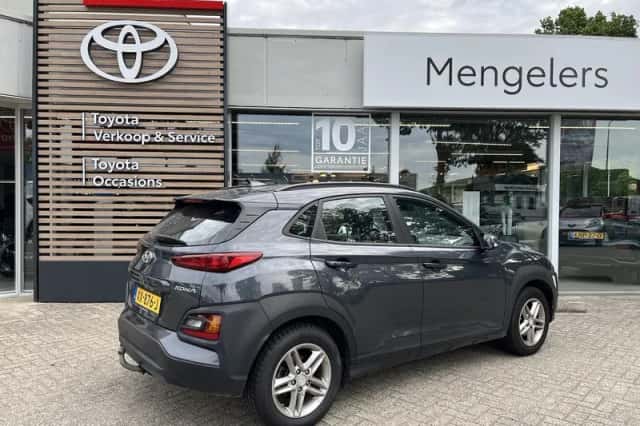 Hyundai Kona (2019) thumbnail 3