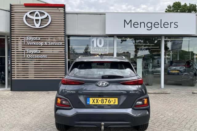 Hyundai Kona (2019) thumbnail 4