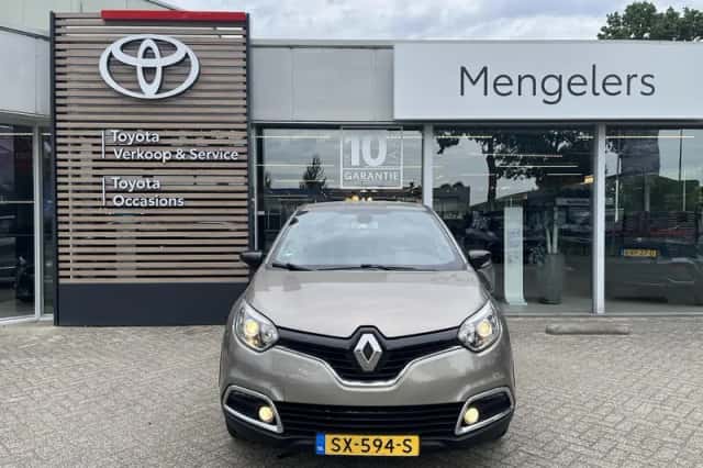 Renault Captur (2015) thumbnail 6
