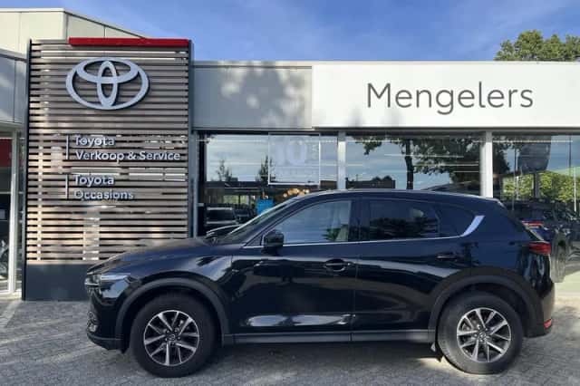 Mazda CX-5 (2017) thumbnail 2