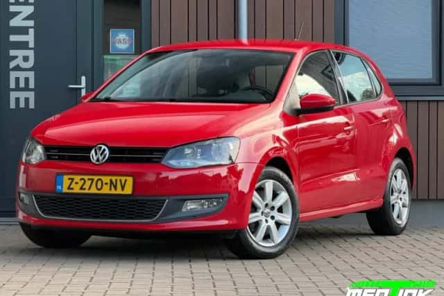 Volkswagen Polo (2012) thumbnail 1
