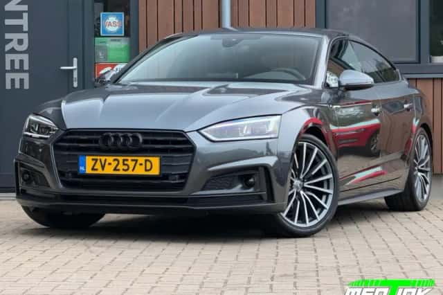 Audi A5 (2018) thumbnail 1