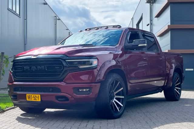Ram 1500 (2022) thumbnail 3