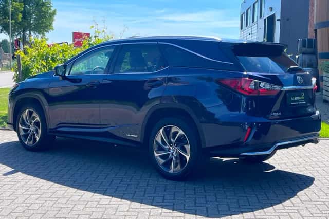 Lexus RX (2019) thumbnail 4