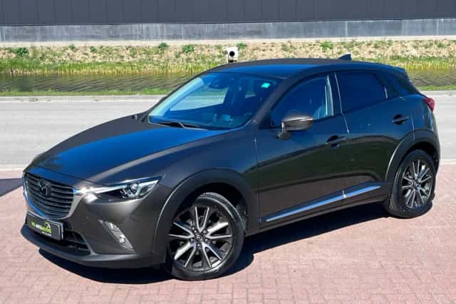 Mazda CX-3 (2017) thumbnail 2