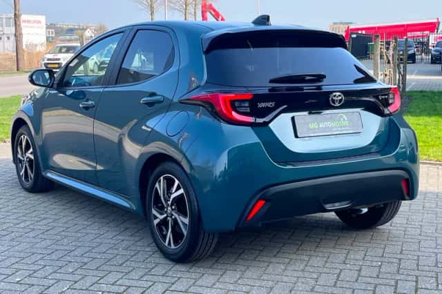 Toyota Yaris (2025) thumbnail 5