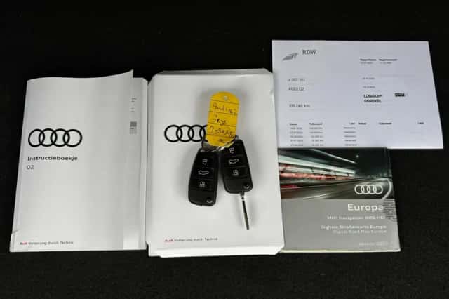 Audi Q2 (2020) thumbnail 3