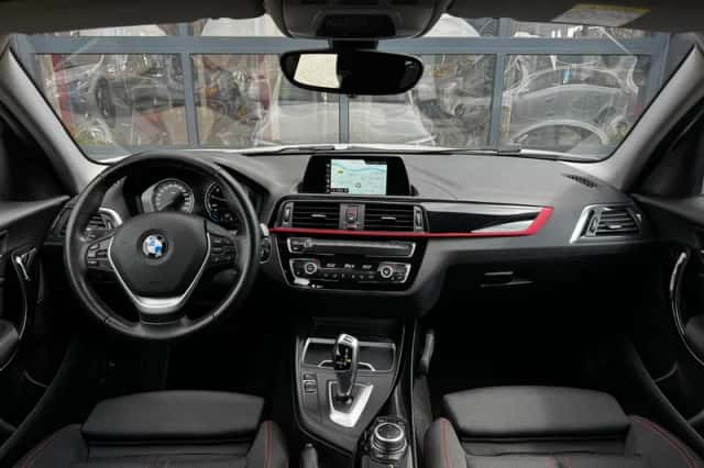 BMW 1-Serie (2018) thumbnail 2