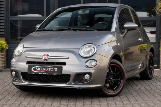 Fiat 500 (2015) thumbnail 1