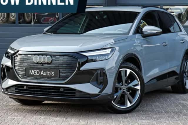 Audi Q4 e-tron (2022) thumbnail 1