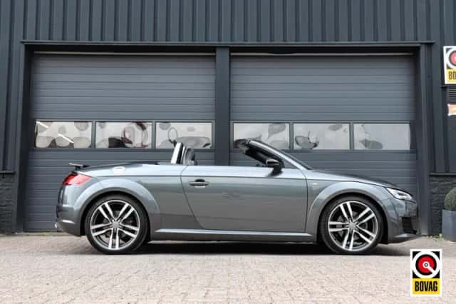 Audi TT (2016) thumbnail 4