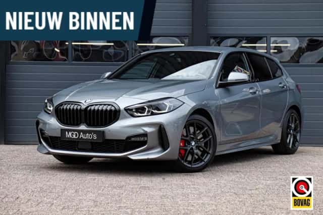 BMW 1-Serie (2023) thumbnail 2