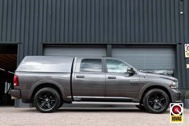 Ram 1500 (2017) thumbnail 3