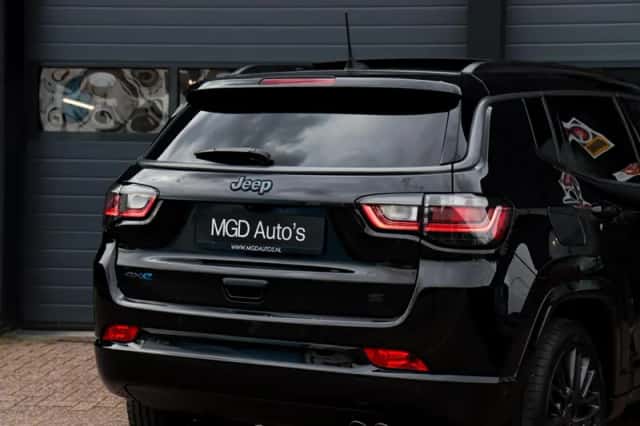 Jeep Compass (2021) thumbnail 6