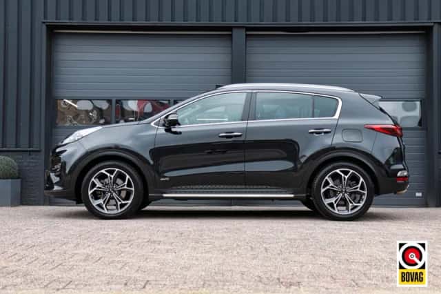 Kia Sportage (2019) thumbnail 2