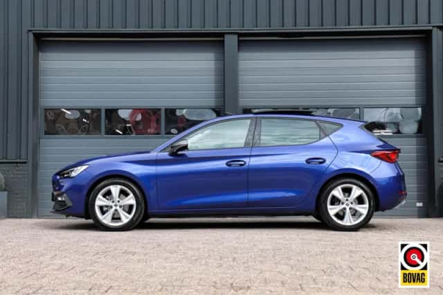 SEAT Leon (2020) thumbnail 2