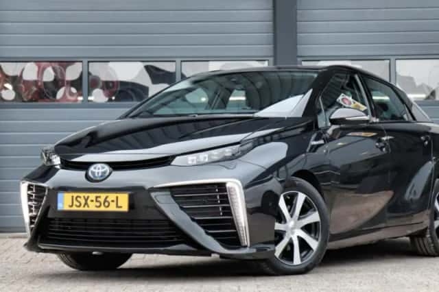 Toyota Mirai (2021) thumbnail 1