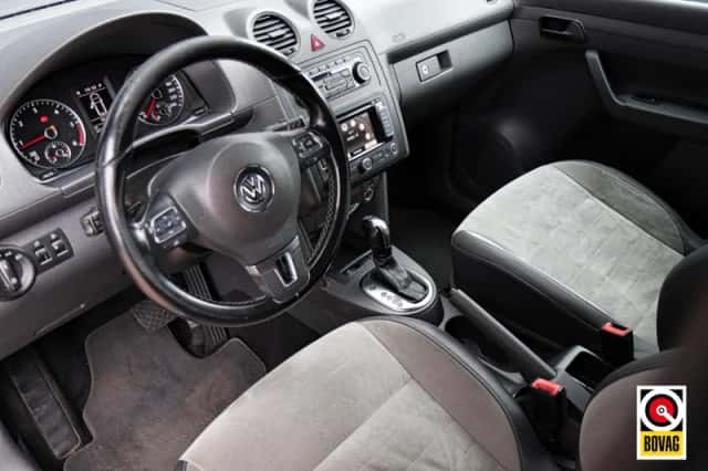 Volkswagen Caddy (2013) thumbnail 6