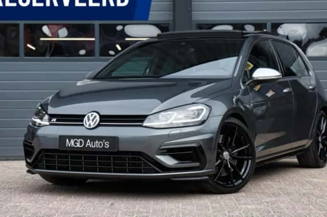 Volkswagen Golf (2018) thumbnail 1