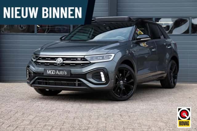 Volkswagen T-Roc (2023) thumbnail 2