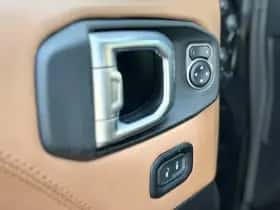 Jeep Wrangler (2019) thumbnail 13