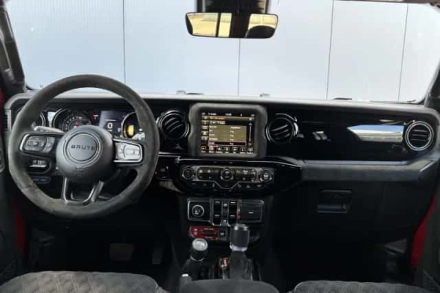 Jeep Wrangler (2019) thumbnail 4