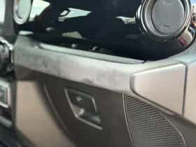 Jeep Wrangler (2019) thumbnail 33