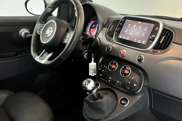 Fiat 500 (2015) thumbnail 2