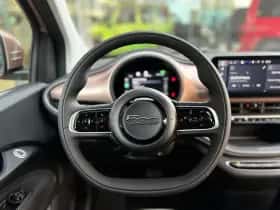 Fiat 500 (2015) thumbnail 12