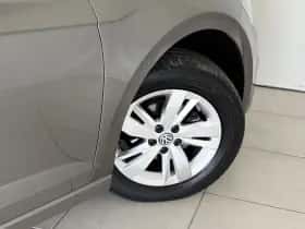 Volkswagen Polo (2017) thumbnail 16