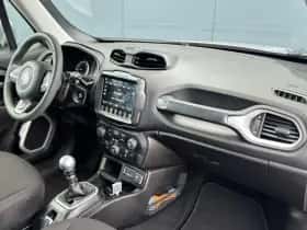 Jeep Renegade (2018) thumbnail 14