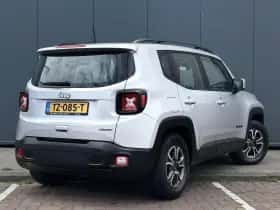 Jeep Renegade (2018) thumbnail 3