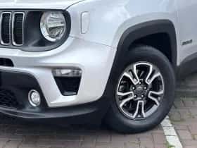 Jeep Renegade (2018) thumbnail 5