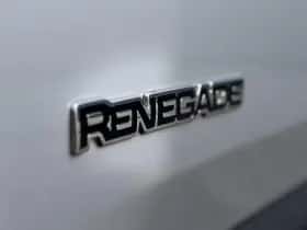 Jeep Renegade (2018) thumbnail 9