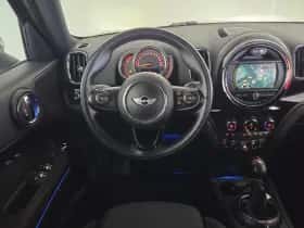 MINI Countryman (2017) thumbnail 12