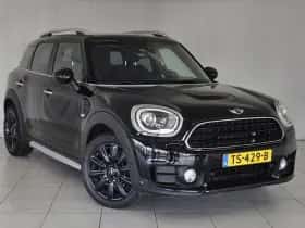 MINI Countryman (2017) thumbnail 5