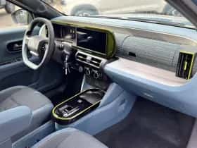 Fiat Grande Panda (2024) thumbnail 2