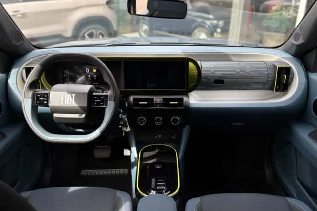 Fiat Grande Panda (2024) thumbnail 4