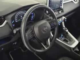 Toyota RAV4 (2019) thumbnail 11
