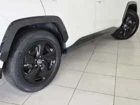 Toyota RAV4 (2019) thumbnail 15