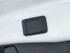 Toyota RAV4 (2019) thumbnail 19