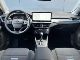 Ford Focus (2022) thumbnail 4