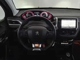 Peugeot 2008 (2016) thumbnail 17